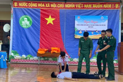 Tuyên truyền phòng, chống đuối nước và tai nạn thương tích cho học sinh THCS Nghĩa An