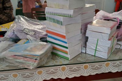 LIÊN ĐỘI TRƯỜNG THCS NGHĨA AN TRAO GỬI YÊU THƯƠNG  ĐẾN CÁC BẠN HỌC SINH VÙNG LŨ